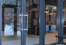 the-role-of-quality-doors-in-commercial-building-design